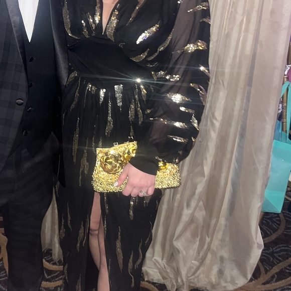 Black evening gown with Gold embellishments - Picture 3 of 3